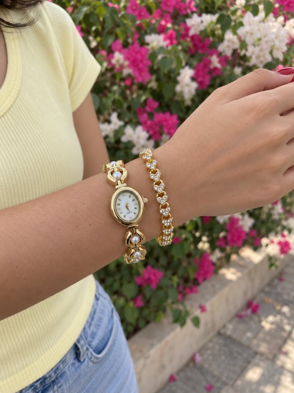 Dainty Gold Pearl Oval Dial Quartz Watch Coquette Y2K Preppy OS